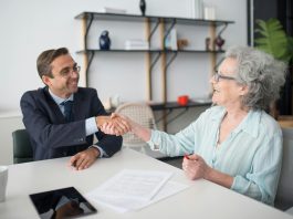 Benefits to Outsource Insurance