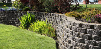 Best Retaining Wall Contractors: How to Choose the Right One for Your Project